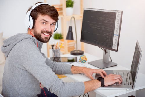 fotolia_111798068 Sprechen Sie uns an: AKC Schwarz GmbH